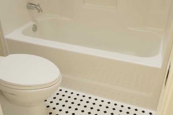 Fiberglass Tub Replacement in Roswell