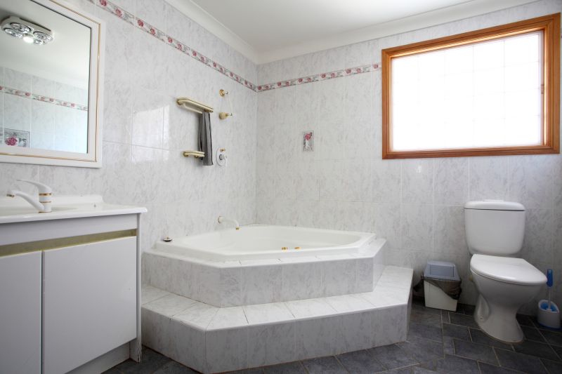 Top Bathtub Installation Companies in Suwanee, GA